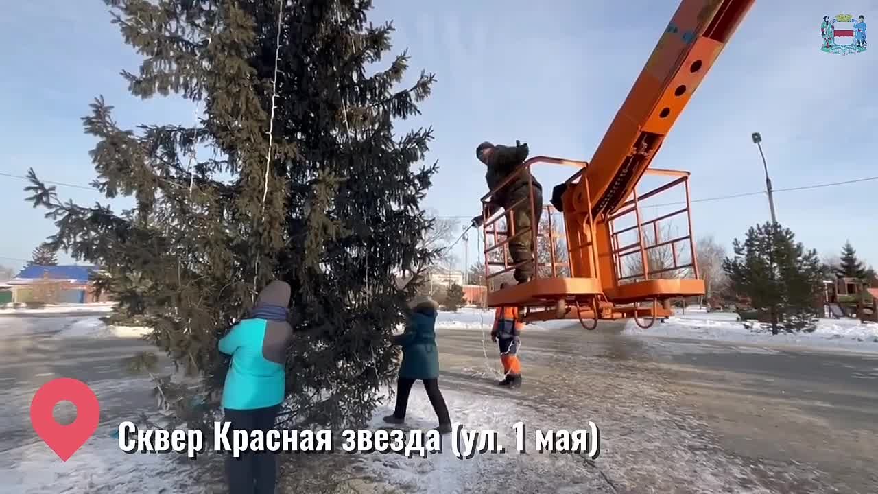 В округе завершают новогоднее оформление скверов