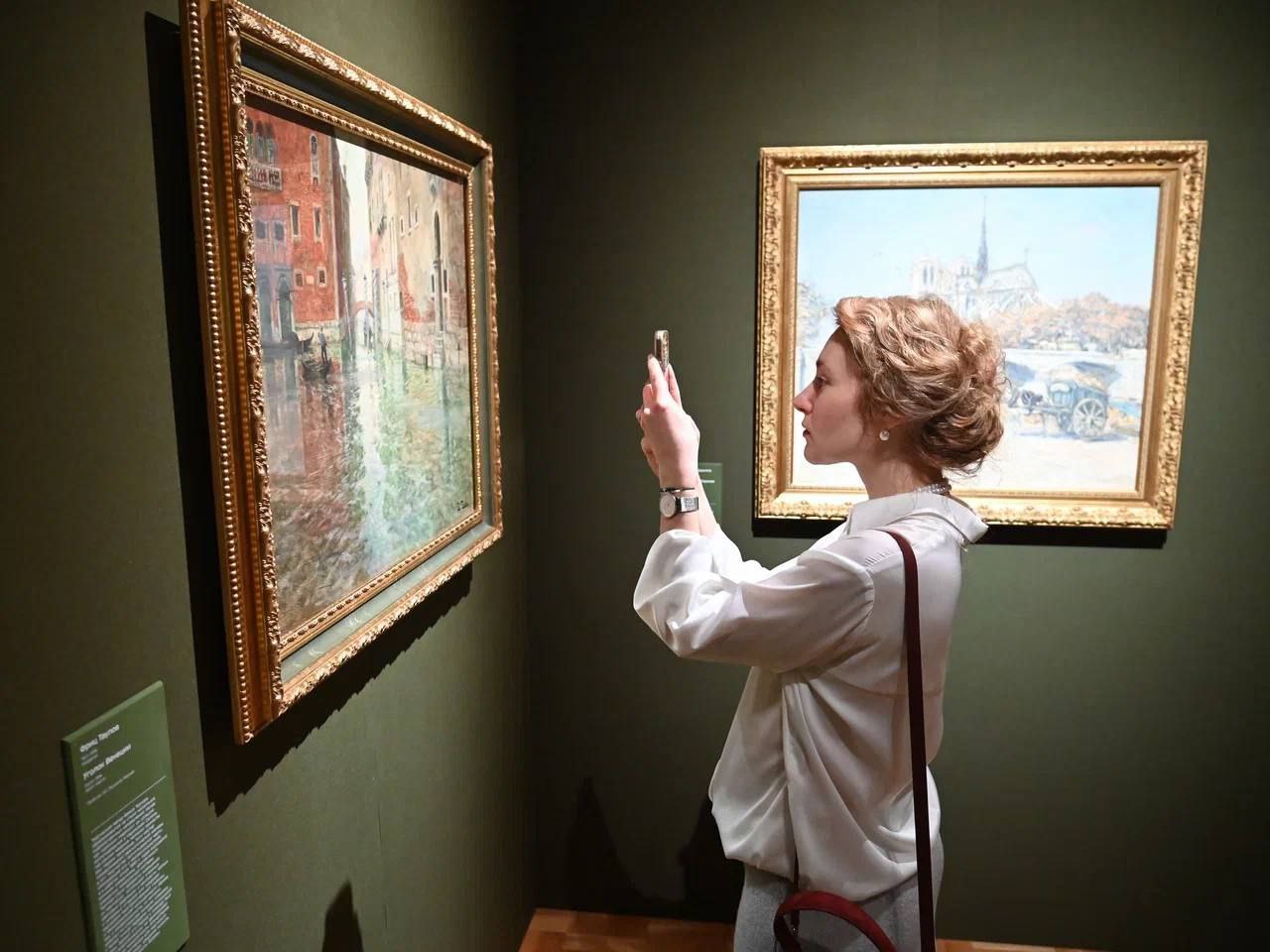 Мы посетили уникальную выставку импрессионистов одними из первых и поговорили об искусстве с Алексеем Петуховым Мы посетили уникальную выставку импрессионистов одними из первых и поговорили об искусстве с Алексеем Петуховым