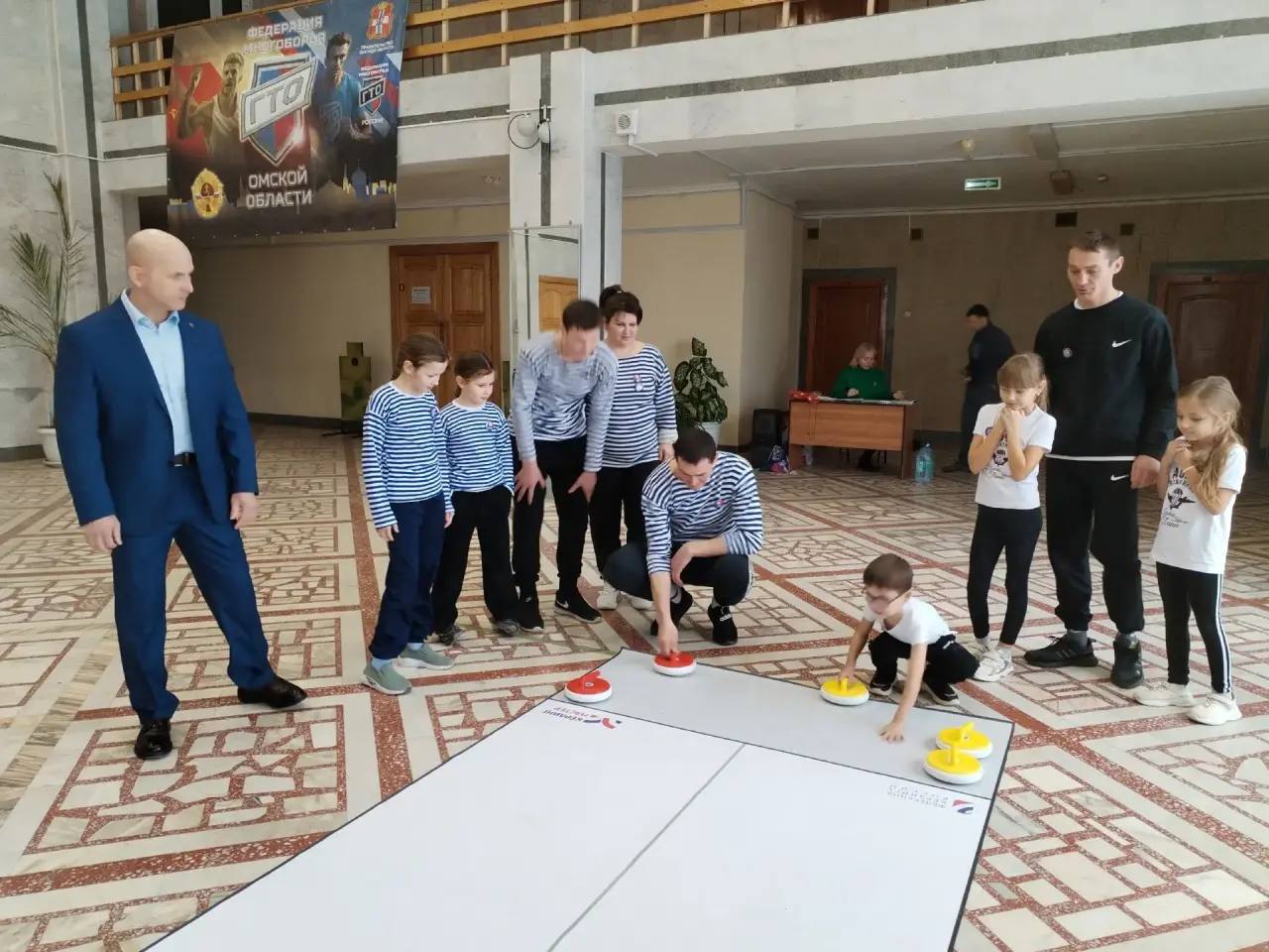 В Омске прошла спартакиада среди участников семей СВО В Омске прошла спартакиада среди участников семей СВО