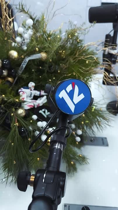 На 12 канале уже царит новогодняя атмосфера