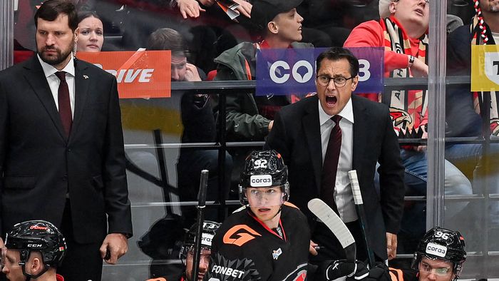 «Может и убить»: Пономарев о жестком, но эффективном тренере «Авангарда»