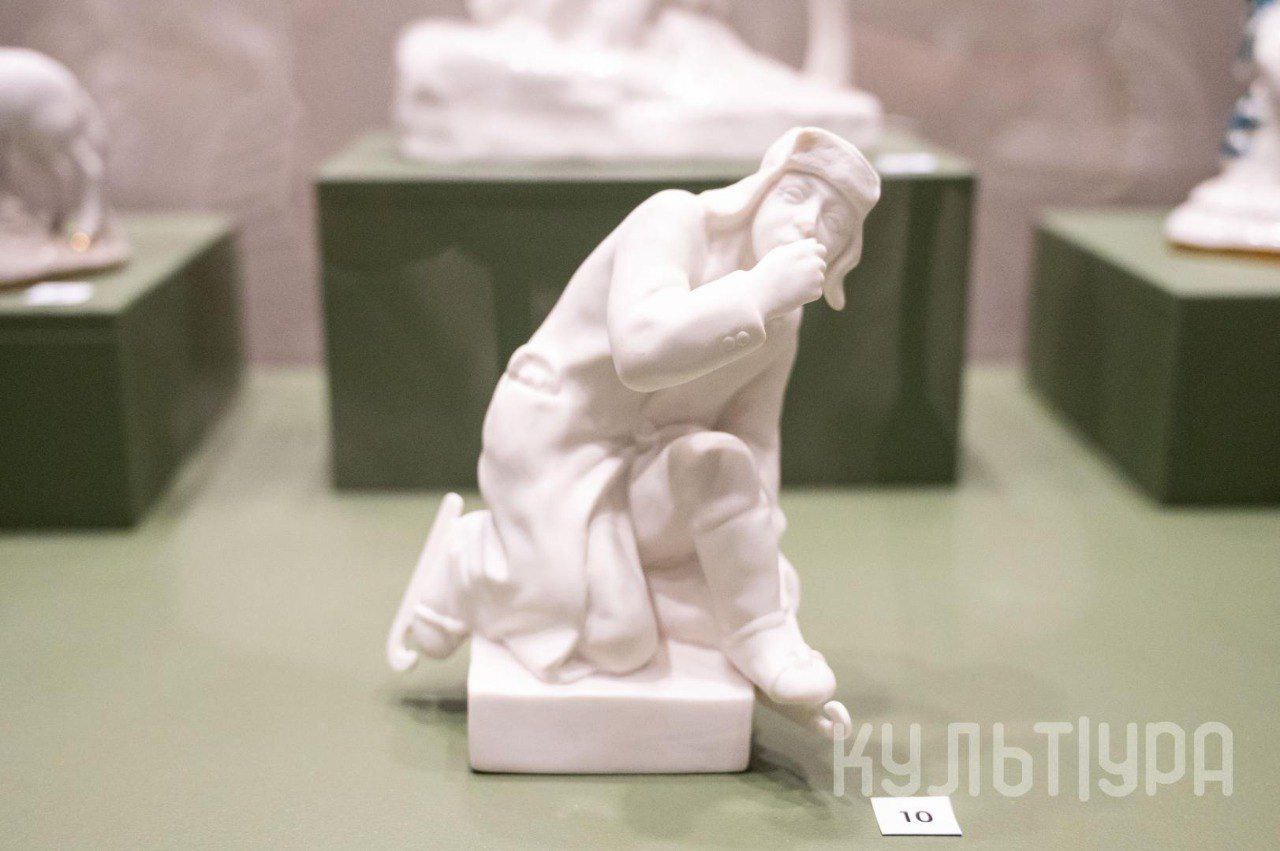 В Музее имени Врубеля открылась выставка «От 0 и ниже. Художники о зиме» (0+) В Музее имени Врубеля открылась выставка «От 0 и ниже. Художники о зиме» (0+)