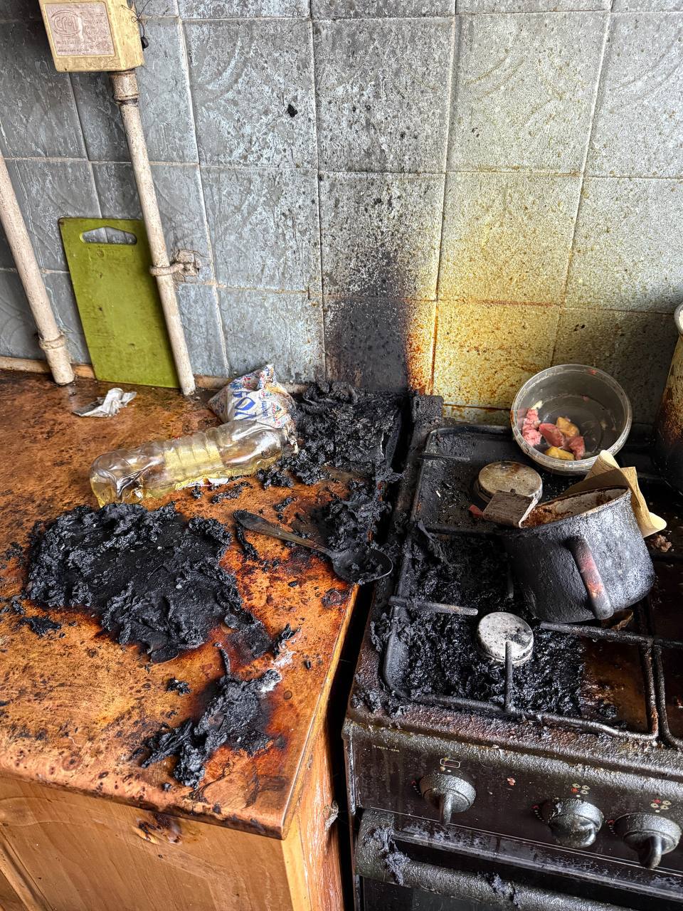 В Омске выясняют обстоятельства гибели женщины при пожаре