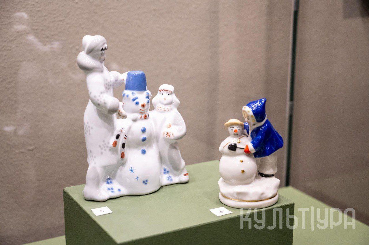 В Музее имени Врубеля открылась выставка «От 0 и ниже. Художники о зиме» (0+) В Музее имени Врубеля открылась выставка «От 0 и ниже. Художники о зиме» (0+)