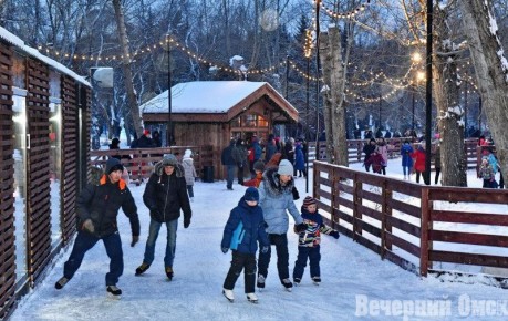 В форме сердца у СКК имени В. Блинова зальют каток