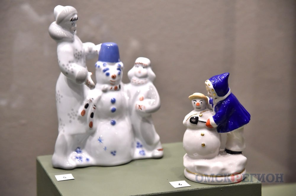 В Омском музее Врубеля открылась новогодняя выставка В Омском музее Врубеля открылась новогодняя выставка