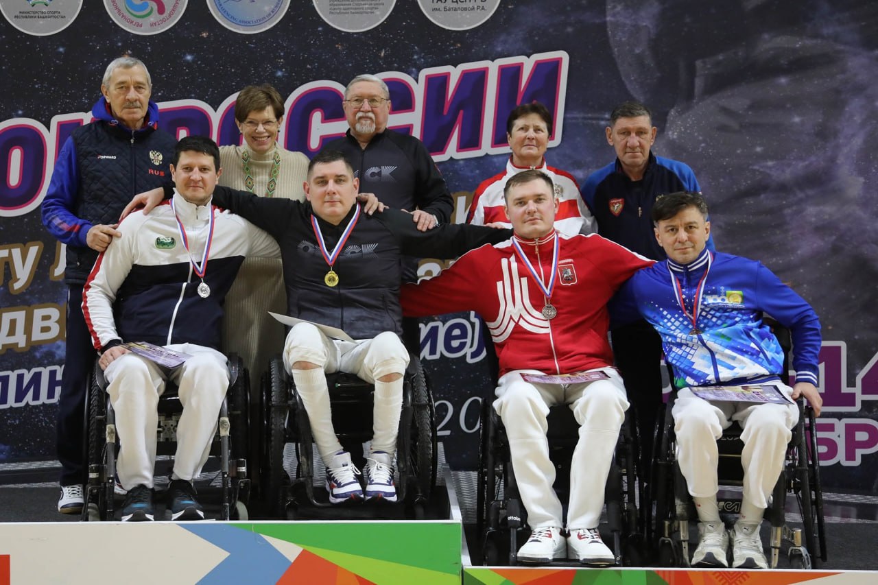 Омичи завоевали 7 медалей на Кубке России по фехтованию на колясках в Уфе Омичи завоевали 7 медалей на Кубке России по фехтованию на колясках в Уфе