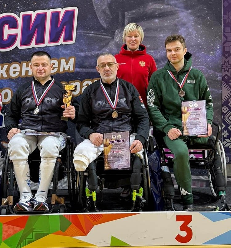 Омичи завоевали 7 медалей на Кубке России по фехтованию на колясках в Уфе Омичи завоевали 7 медалей на Кубке России по фехтованию на колясках в Уфе