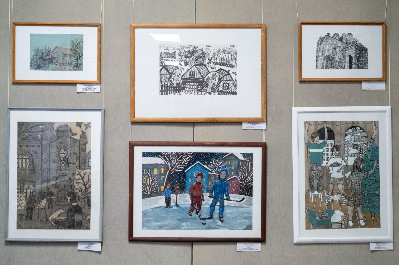 Выставка «Родные мотивы» открылась в Культурной столице Выставка «Родные мотивы» открылась в Культурной столице