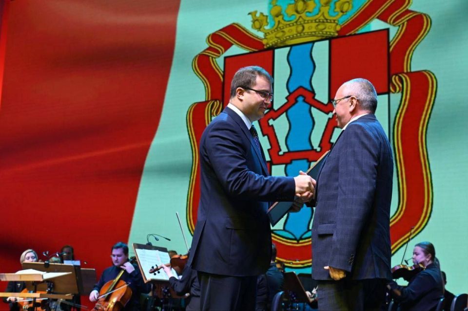 � ������ ������� � ���������������� ���������� ���������� ����������� � ��������� ������� ������������