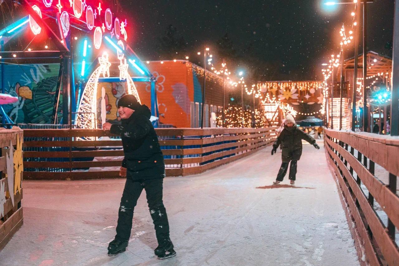Омский парк «Вокруг света» на Зеленом острове приглашает на зимние развлечения Омский парк «Вокруг света» на Зеленом острове приглашает на зимние развлечения