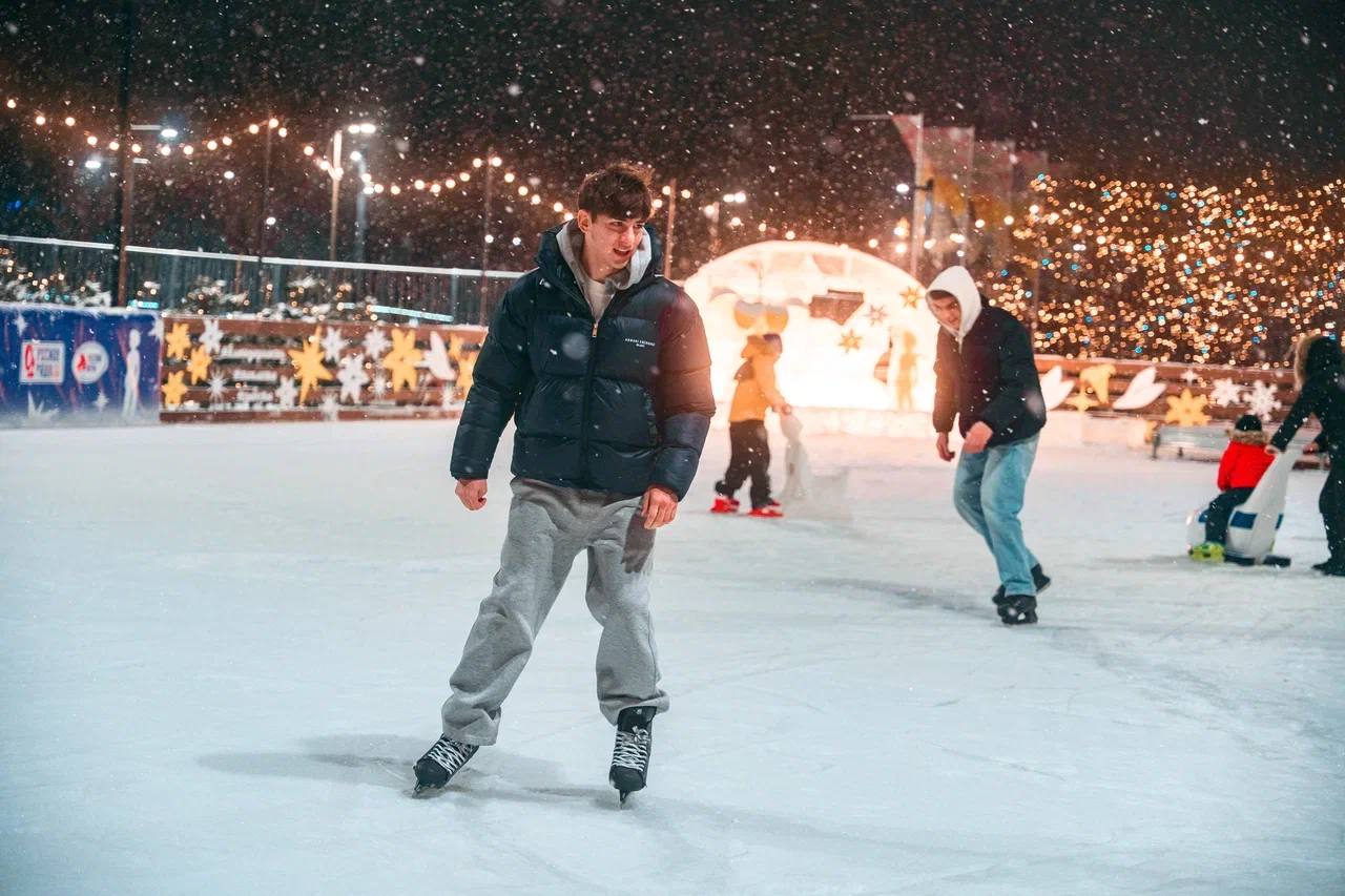 Омский парк «Вокруг света» на Зеленом острове приглашает на зимние развлечения Омский парк «Вокруг света» на Зеленом острове приглашает на зимние развлечения