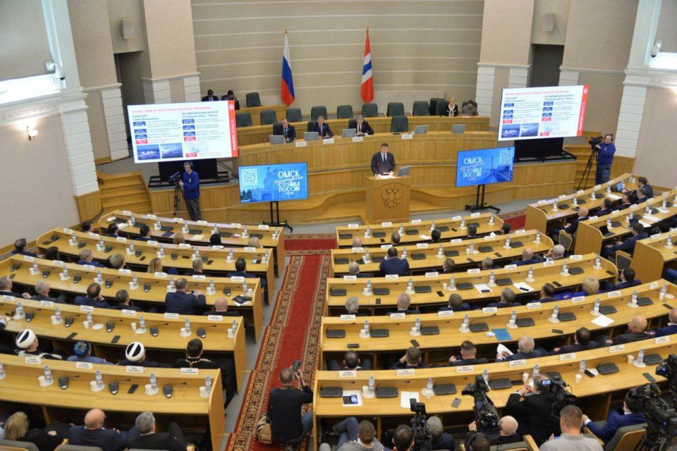 Виталий Хоценко выступит 23 декабря с ежегодным посланием к депутатам Законодательного Собрания региона