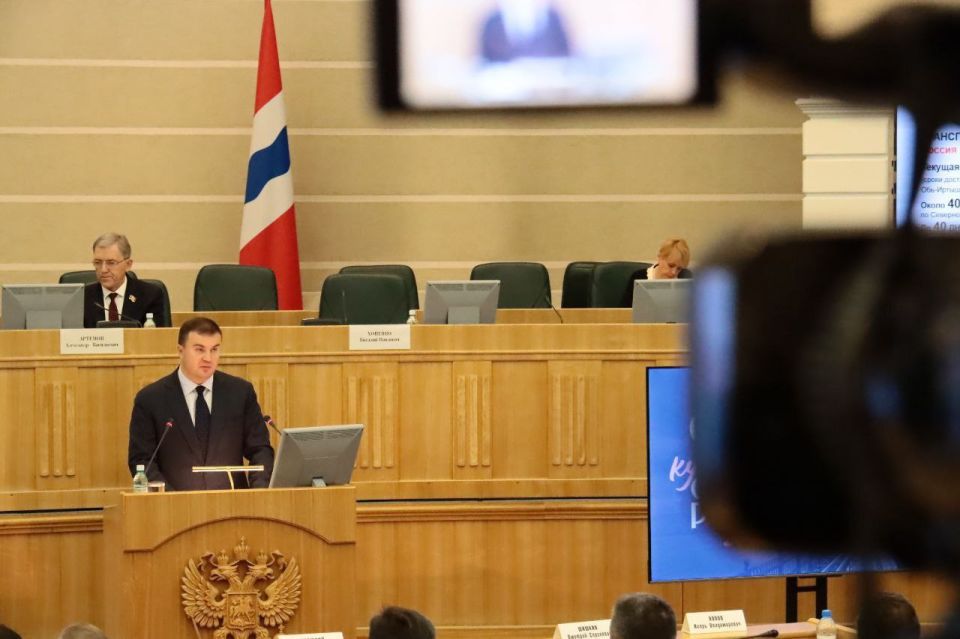 Губернатор Омской области Виталий Хоценко завтра, 23 декабря, обратится с традиционным посланием к депутатам Законодательного Собрания региона