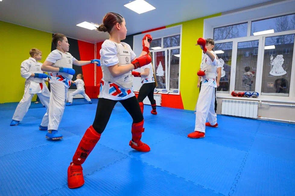 При поддержке АО «Транснефть — Западная Сибирь» в спортивной школе № 28 отремонтировали спортивный зал При поддержке АО «Транснефть — Западная Сибирь» в спортивной школе № 28 отремонтировали спортивный зал