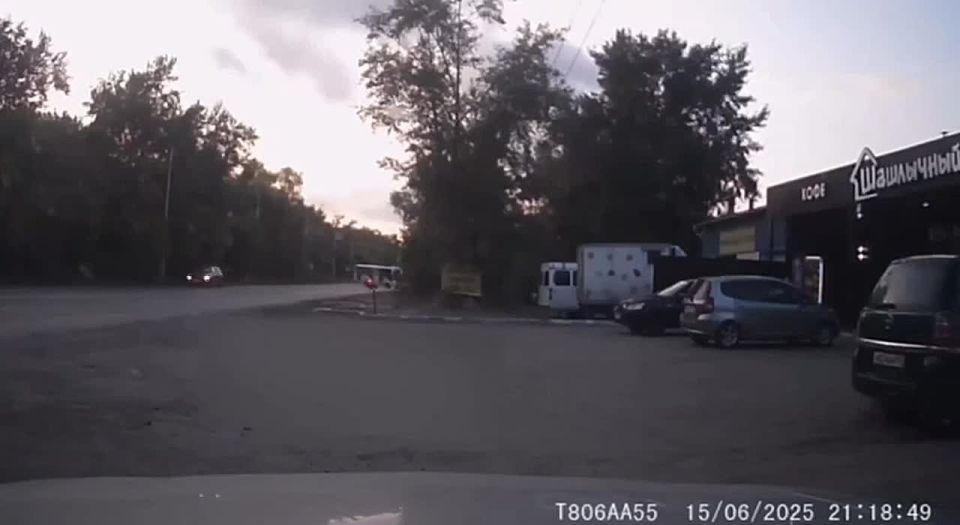 ����� � ����� ���