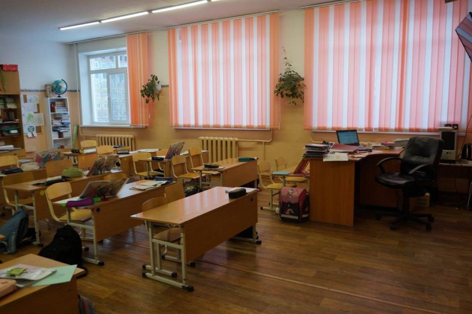 Абитуриентам, поступающим в педагогические вузы, придется проходить дополнительный экзамен