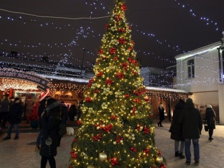 На открытии главной городской елки в Омской крепости омичей ждет спектакль-мюзикл «Зажги свою звезду!»