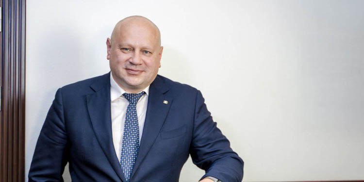 «Я в определенном смысле «старообрядец»: Шелест рассказал, как будет отмечать Новый год