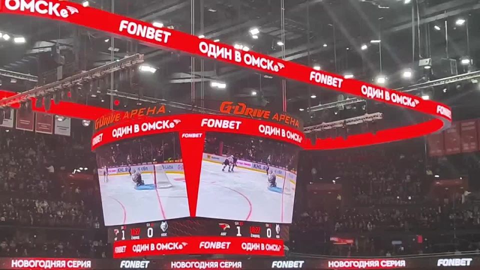 «Авангард» открывает счет в матче против «Нефтехимика»