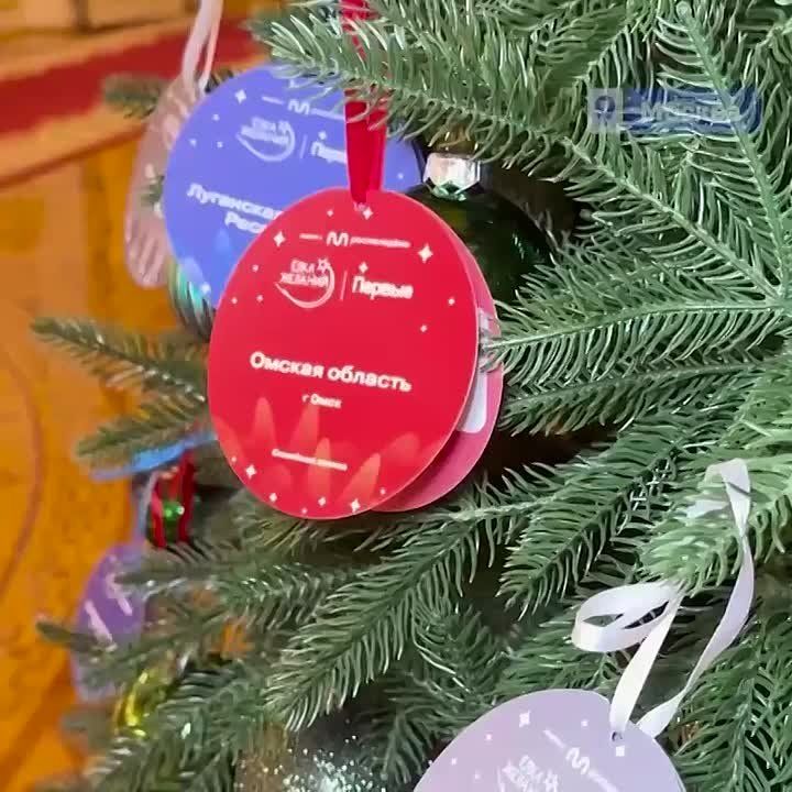 Глава региона подарит еще несколько подарков юным омичам и не только