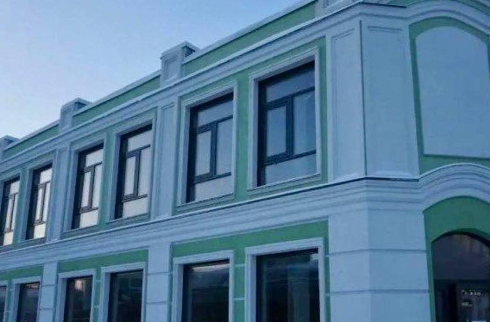 В центре Омска открылся новый культурнодосуговый центр на ул. Карла Либкнехта