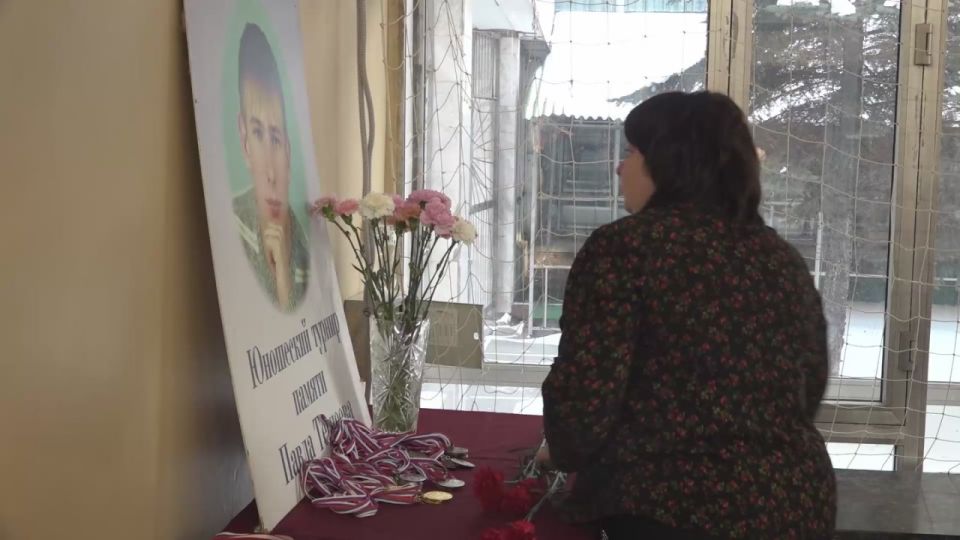 17-� ������ �� ������ ������ ����� �������� ������ ����� 200 ����������� 10-15 ��� �� ������� ������ �����, ���������, ������������ � �������������� �������