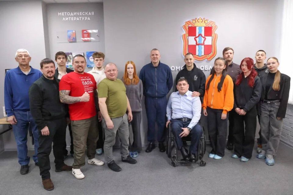 Одним из первых гостей демонстрационно-просветительского центра по адаптивному спорту в новом году стал Владимир Анатольевич Каманцев — серебряный призёр зимних Паралимпийских игр 2014 года в Сочи в составе сборной России по...