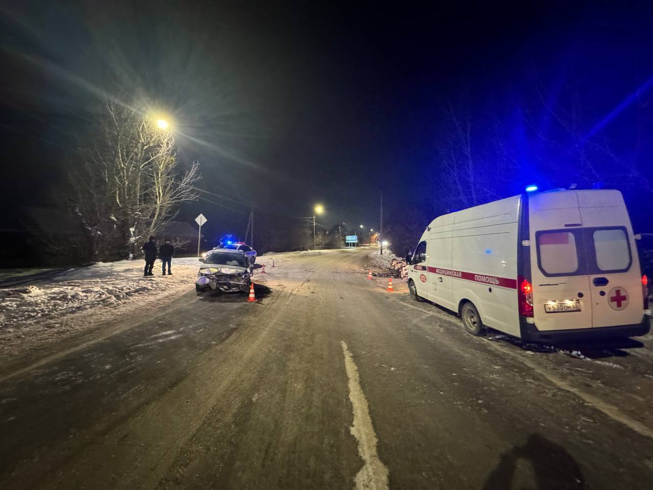 Вчера около 21:30 часов в Госавтоинспекцию поступило сообщение о дорожно-транспортном происшествии в Кировском округе Вчера около 21:30 часов в Госавтоинспекцию поступило сообщение о дорожно-транспортном происшествии в Кировском округе