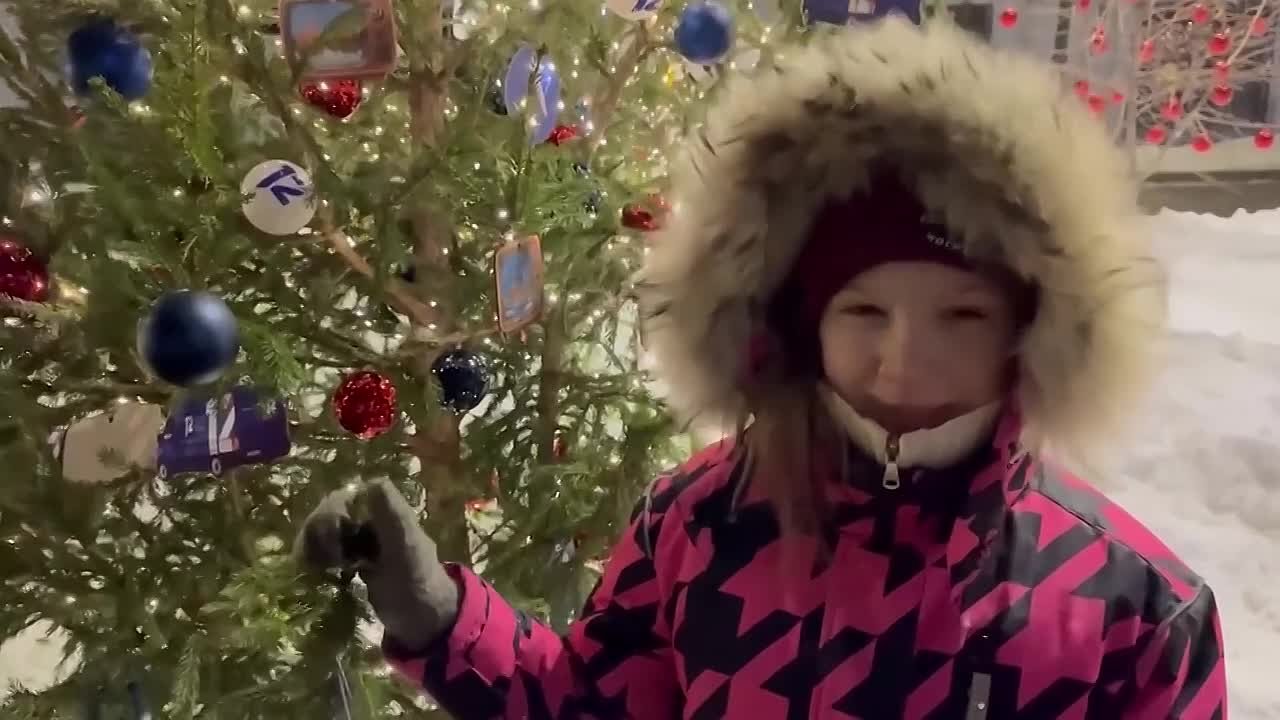 Омичи поздравляют земляков с Новым годом!