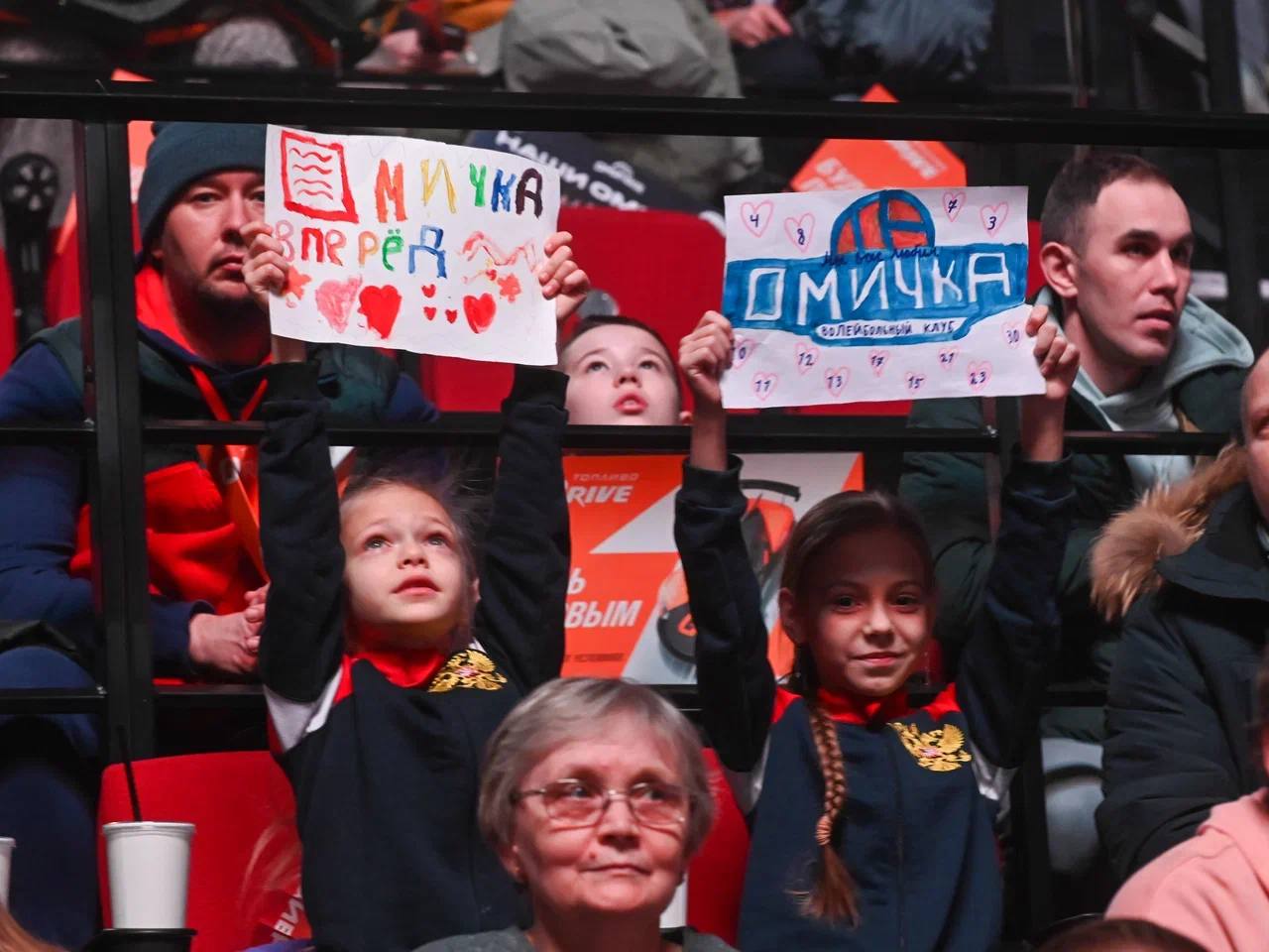 Виталий Хоценко: Поддерживаем нашу «Омичку» Виталий Хоценко: Поддерживаем нашу «Омичку»