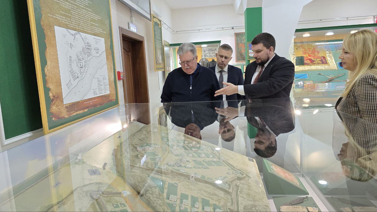 Одним из центральных событий года Культурной столицы станет III Всероссийский краеведческий форум Одним из центральных событий года Культурной столицы станет III Всероссийский краеведческий форум