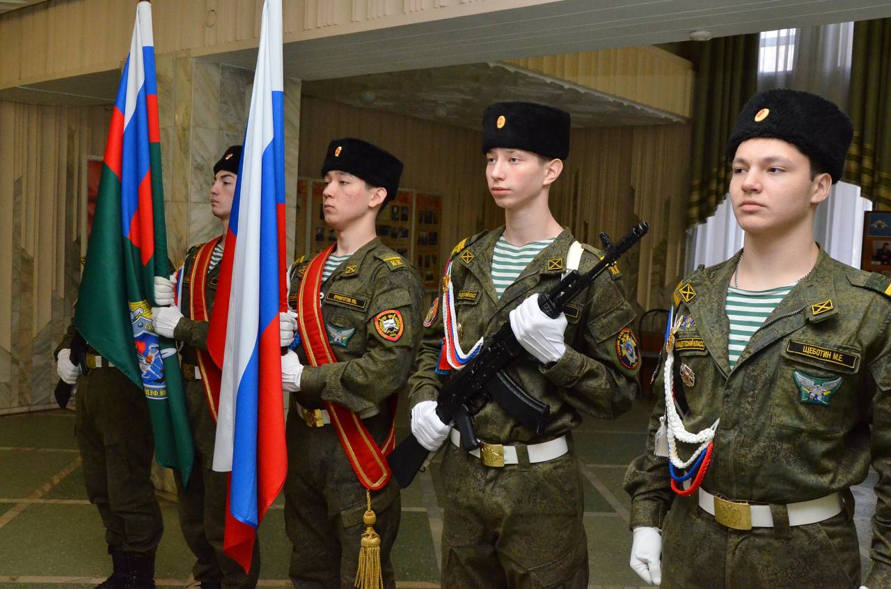 Состоялось торжественное собрание, приуроченное к 15-летней годовщине со дня образования Следственного комитета Российской Федерации Состоялось торжественное собрание, приуроченное к 15-летней годовщине со дня образования Следственного комитета Российской Федерации