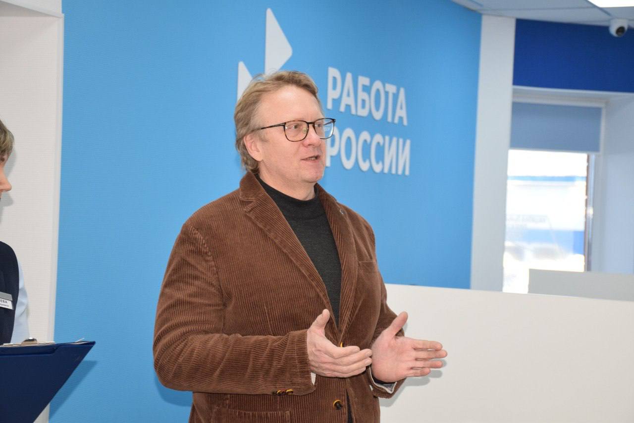 Масштабная модернизация службы занятости региона продолжается: в Тевризском районе открыт обновленный Кадровый центр