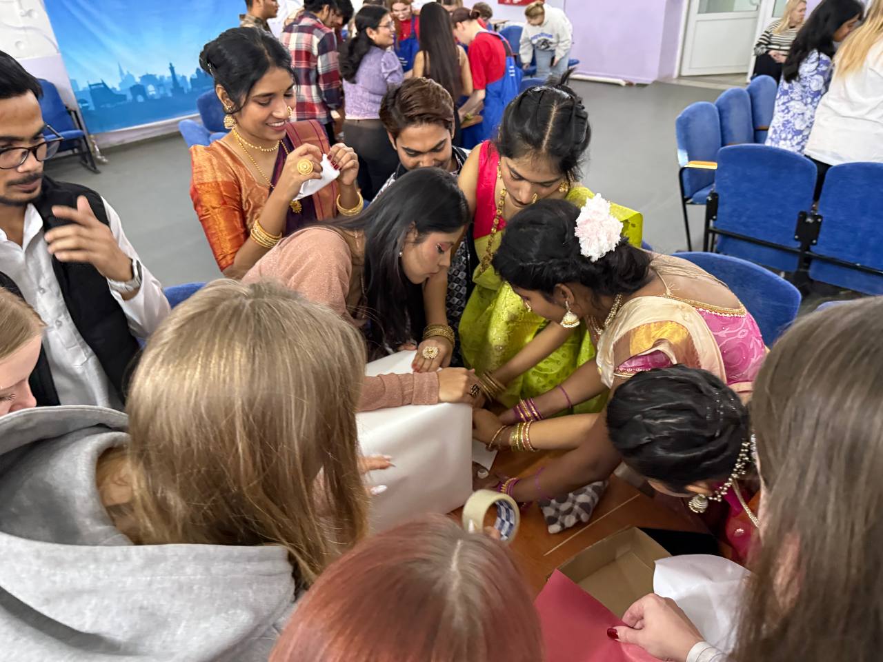 В преддверии Дня студента и в Год единства народов в строительном колледже состоялся праздник дружбы, творчества и единения В преддверии Дня студента и в Год единства народов в строительном колледже состоялся праздник дружбы, творчества и единения