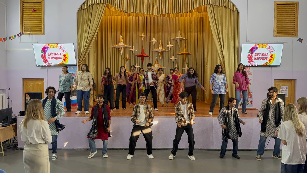В преддверии Дня студента и в Год единства народов в строительном колледже состоялся праздник дружбы, творчества и единения В преддверии Дня студента и в Год единства народов в строительном колледже состоялся праздник дружбы, творчества и единения