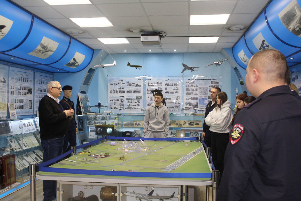 Всероссийская акция «Студенческий десант»: погружение в профессию Всероссийская акция «Студенческий десант»: погружение в профессию