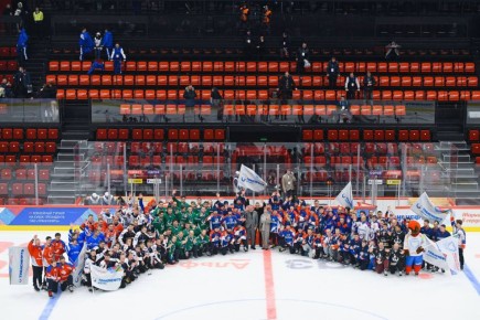 В Омске кипит хоккейная жизнь на всех уровнях! Сегодня на «G-Drive Арене» завершился IV турнир на Кубок президента ПАО «Транснефть» — настоящий праздник спорта для нефтепроводчиков со всей страны
