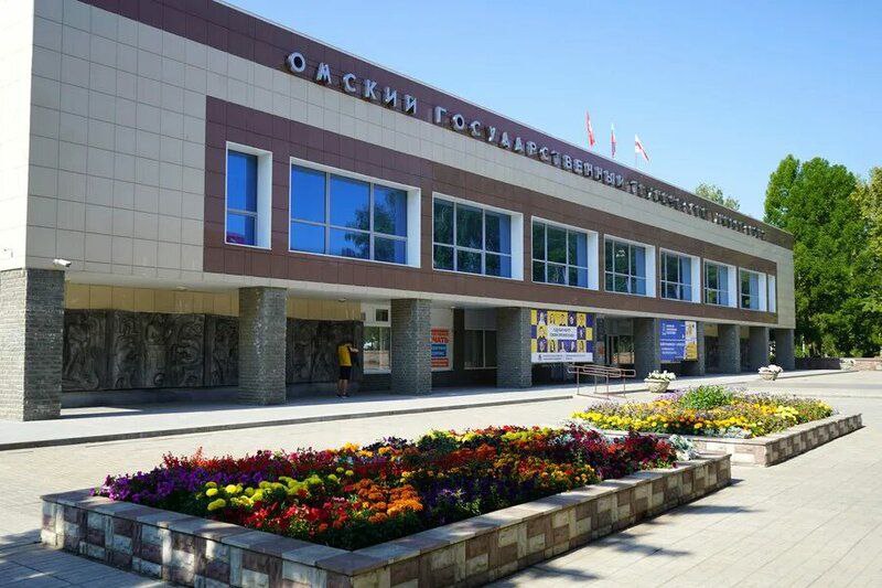 Виталий Хоценко обсудил программу развития Омского Политеха на 10 лет вперед