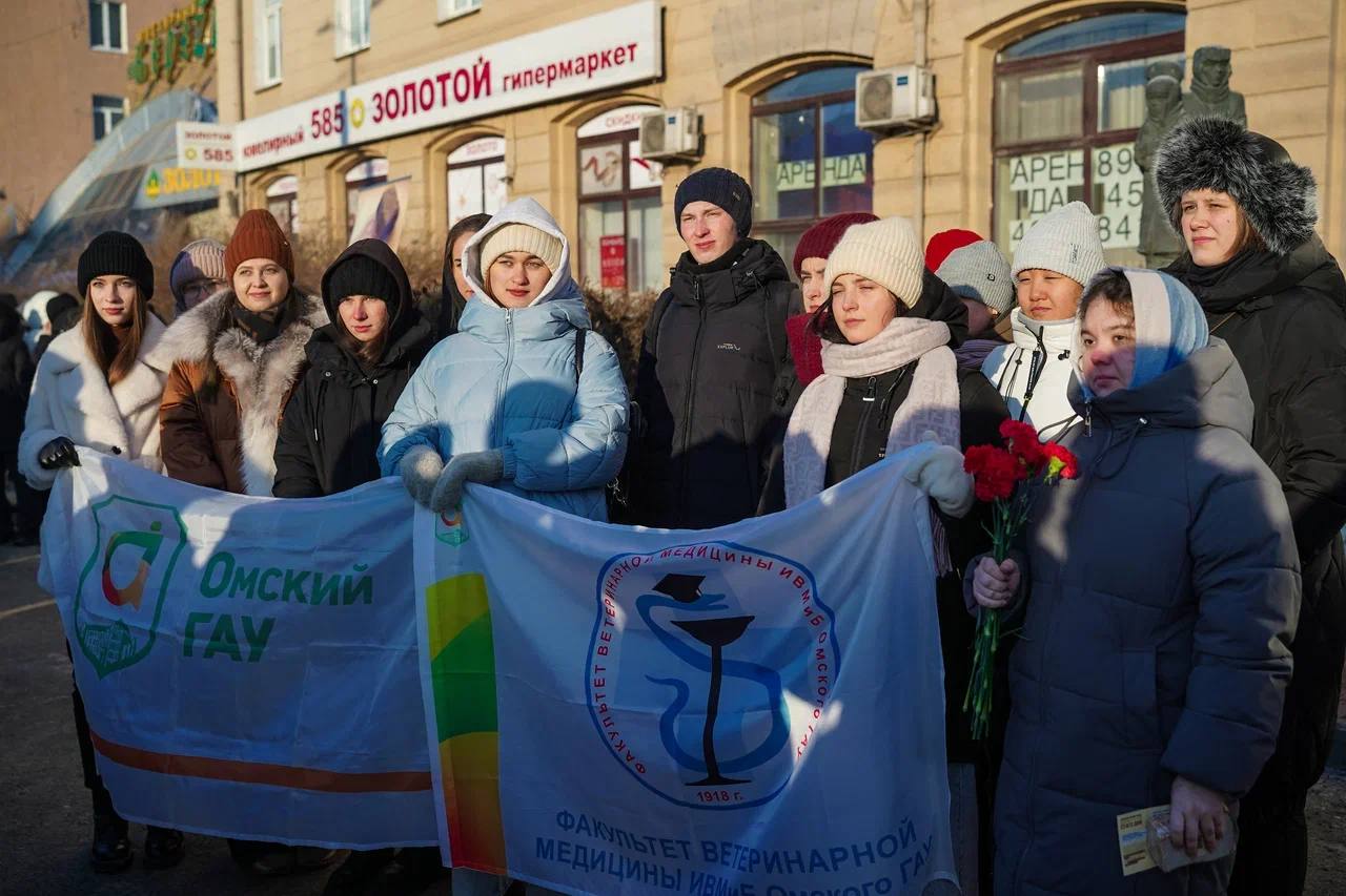 Омичи почтили память жертв блокады Ленинграда Омичи почтили память жертв блокады Ленинграда