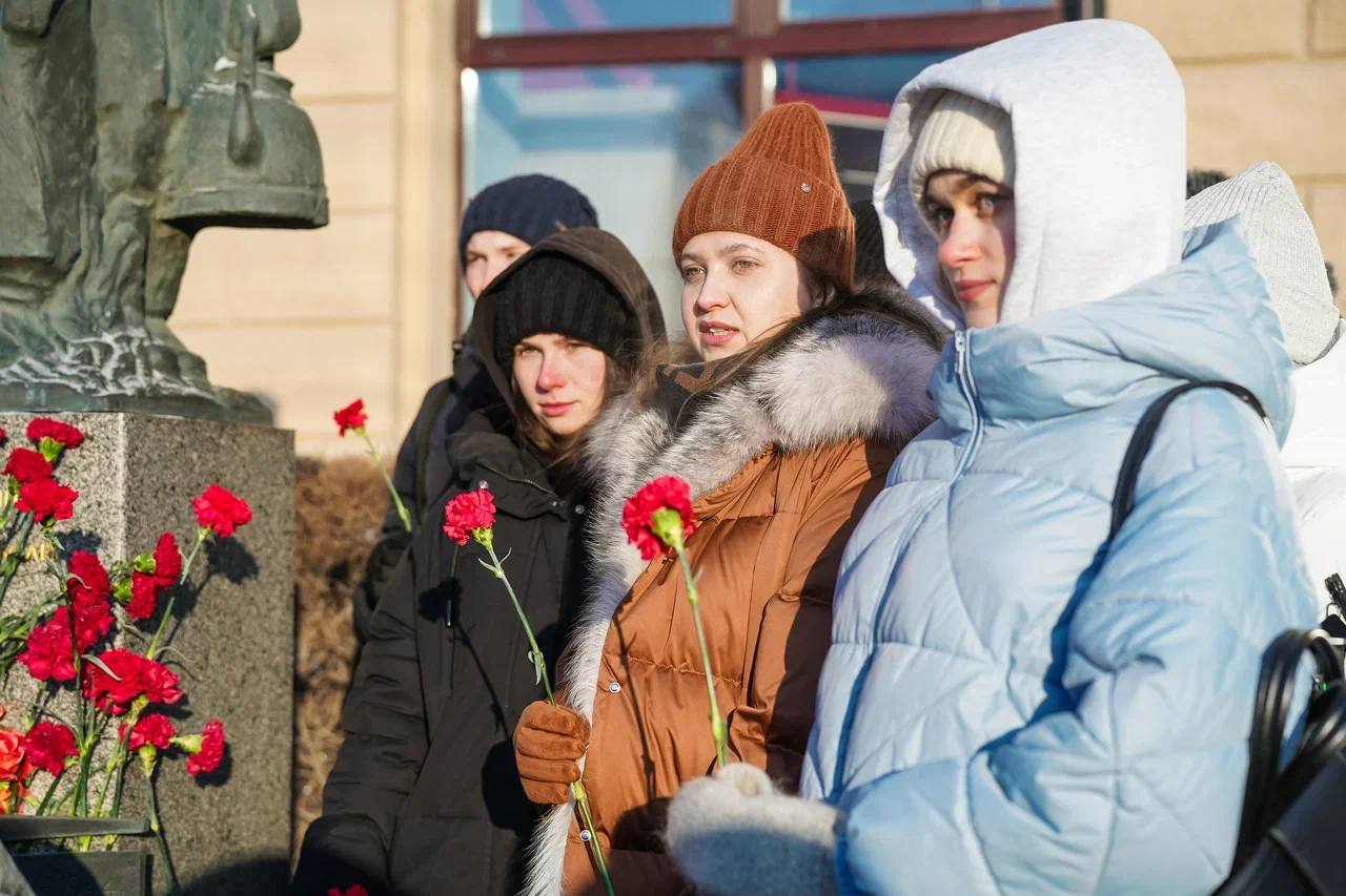 Омичи почтили память жертв блокады Ленинграда Омичи почтили память жертв блокады Ленинграда