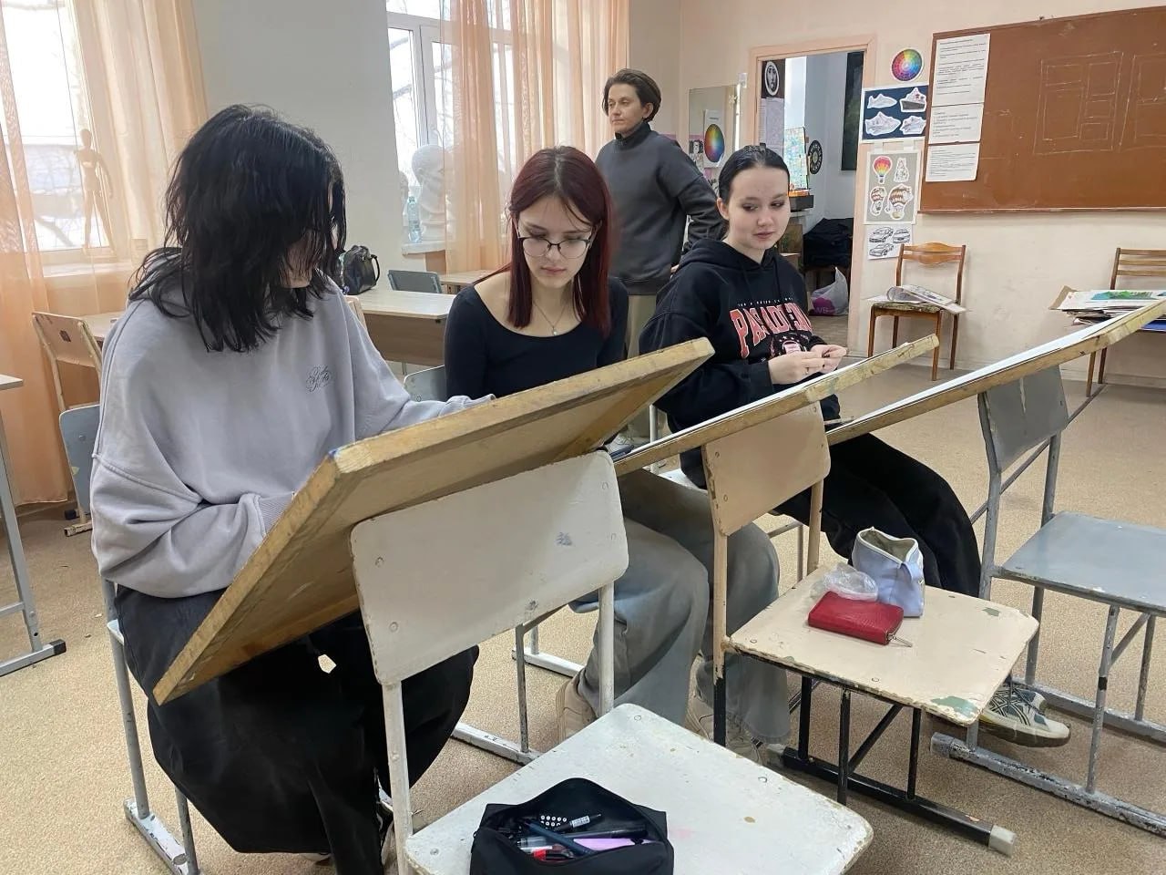 В региональном центре «Сириус 55» действуют несколько научно-исследовательских лабораторий с современным учебным оборудованием В региональном центре «Сириус 55» действуют несколько научно-исследовательских лабораторий с современным учебным оборудованием