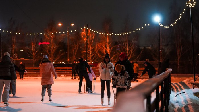 Морозы отступили: на Любинском проспекте запоздало отметят День студента