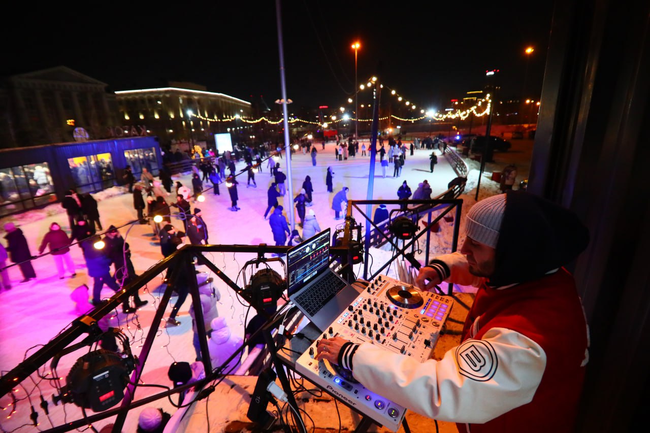 В Культурной столице 2026 отпраздновали День студента на Зимнем Любинском В Культурной столице 2026 отпраздновали День студента на Зимнем Любинском