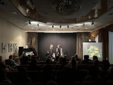 � ������������ ����� ����� �. �. ������������ ������� ������ ����� ������������ ��������� "�� ������, ����������, ��� ����" ������ ��� � ������-������ ����������� �����, ������� ��� �� ����� ��� 45 ���