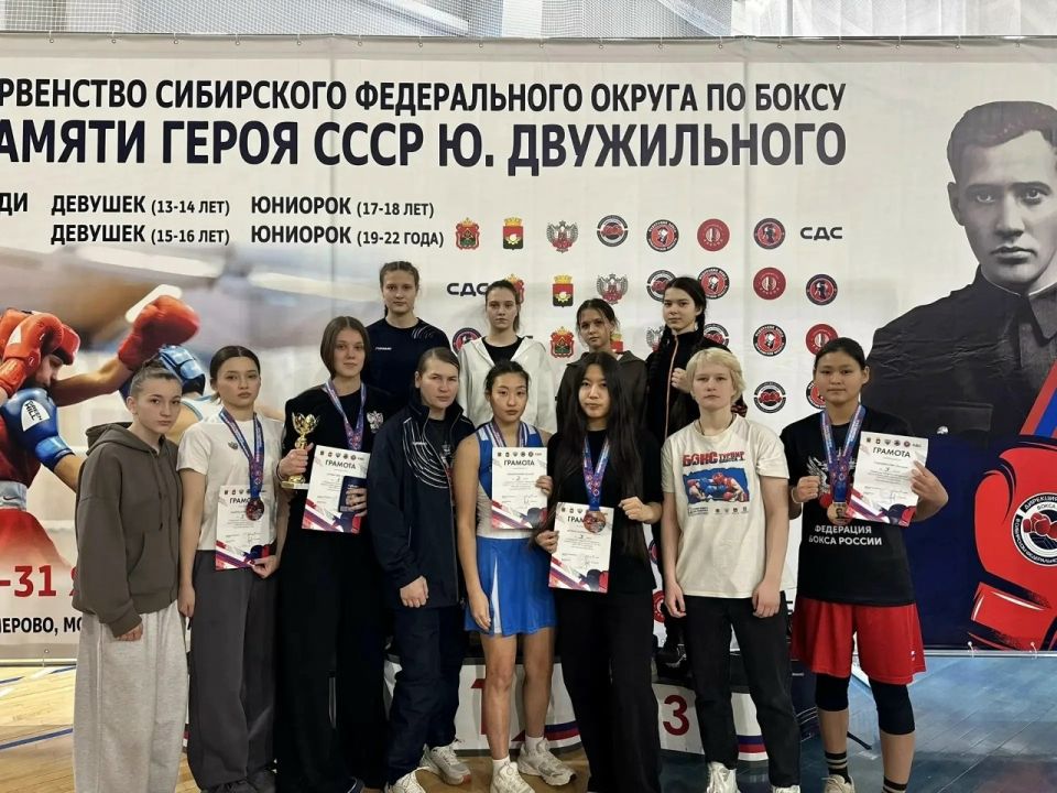 ������ ����������� ��������� 8 ������ �� ���������� ������ �� ����� � ��������