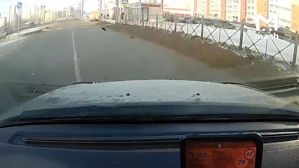 "Автоваз" показал первую в мире систему экстренного катапультирования при ДТП — её уже опробовал парень из Омска в момент аварии на перекрёстке улиц Взлётной и Крупской