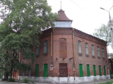 В Омске вновь сдают в аренду историческое здание женской гимназии