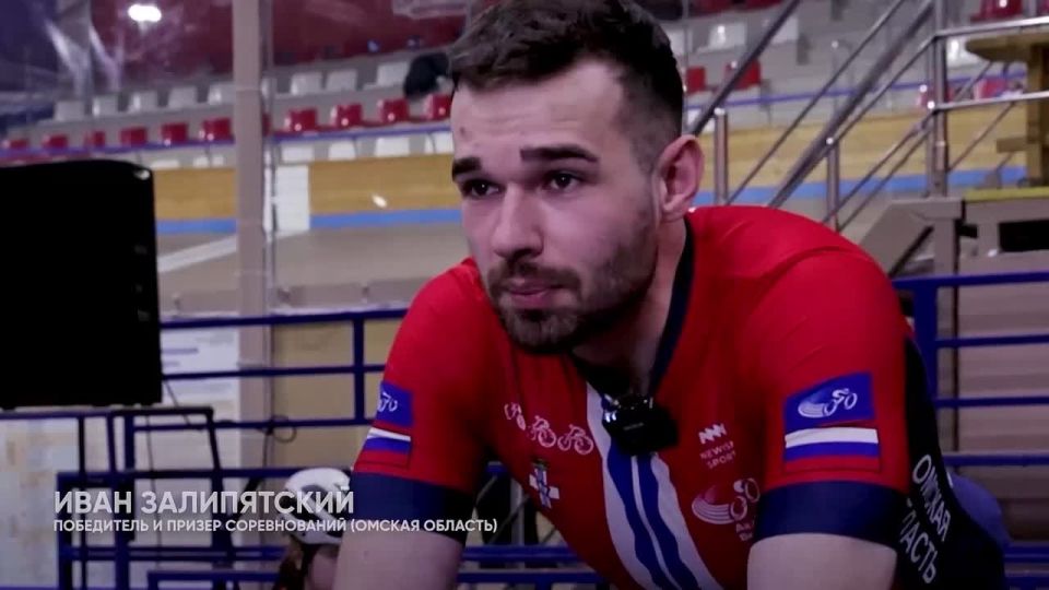 В Омском велотреке прошли чемпионат и первенство области по велоспорту на треке «Индея – спринт»