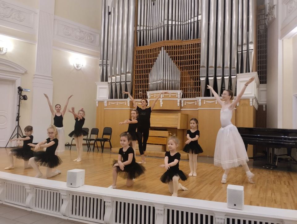 Уже завтра станут известны первые победители III Межрегионального открытого конкурса исполнителей на струнно-смычковых инструментах им. В. Я. Шпета